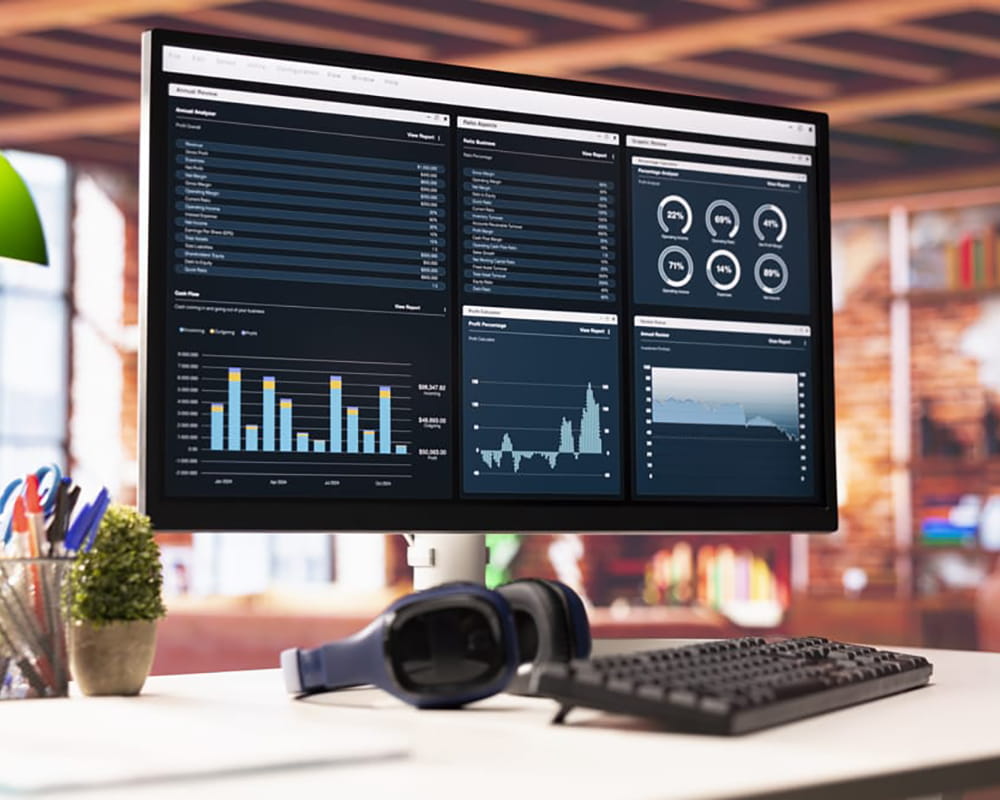 Analytics & Performance Dashboards